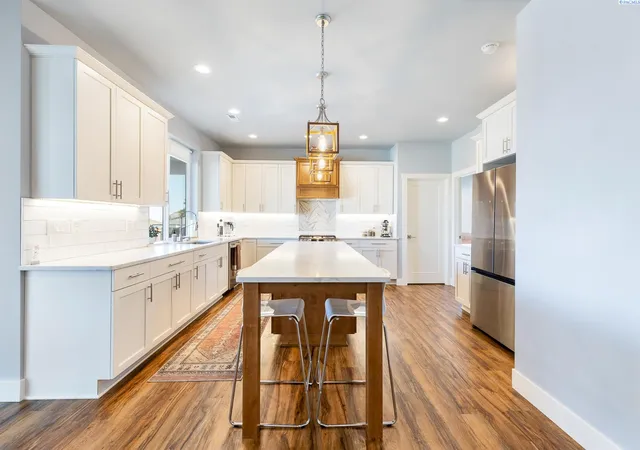 Photo 3 of Single family home for sale at 2317 W 50th Avenue, Kennewick, WA 99337 | MLS# 290663 | Listing updated on 2026-09-10