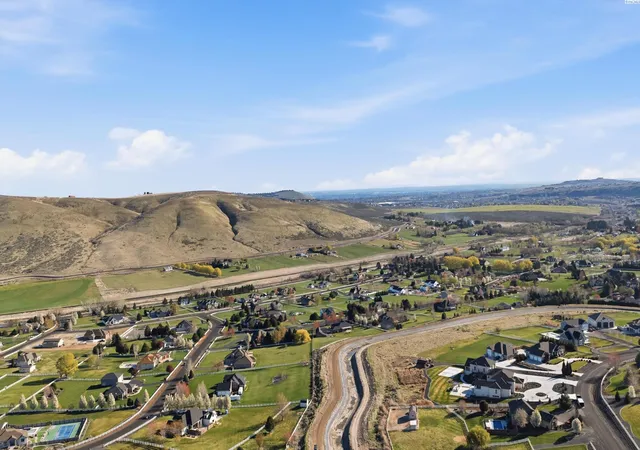 5th image of 75029 E Homestead Road, Kennewick, WA 99338 | MLS# 291617