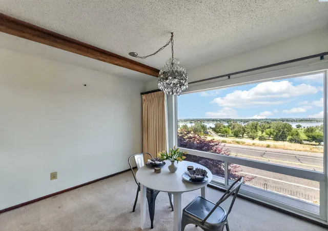 4th image of 2401 W Canal Dr, Kennewick, WA 99336