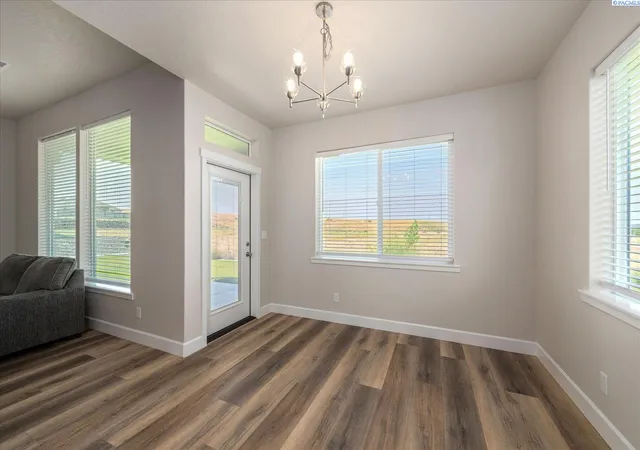 Photo 3 of Single family home for sale at 2822 S Belfair Pl, Kennewick, WA 99338 | MLS# 295107 | Listing updated on 2026-09-17