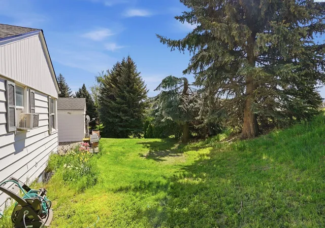 Homes for sale in Garfield, WA | 905 W Union, Garfield, WA 99130 | MLS# 292944