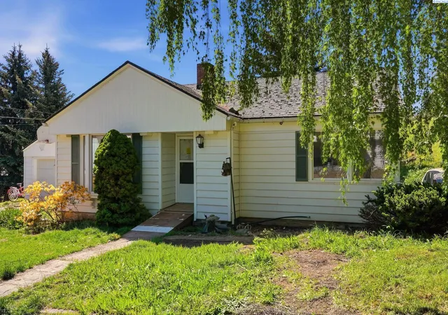 Homes for sale in Garfield, WA | 905 W Union, Garfield, WA 99130 | MLS# 292944