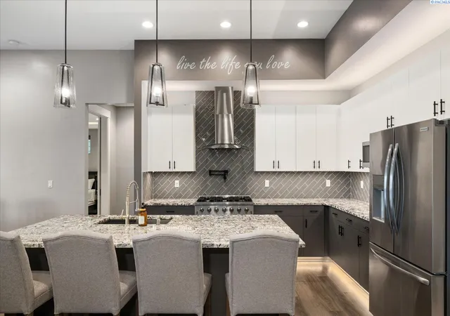 Photo 3 of Single family home for sale at 11808 S Gallop Ln, Kennewick, WA 99338 | MLS# 295541 | Listing updated on 2026-09-17