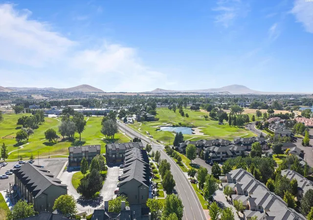 Homes for sale in Richland, WA | 334 Columbia Point Drive, Unit 202, Richland, WA 99352 | Houzeo