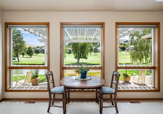 Photo 3 of Single family home for sale at 3907 W 36th Avenue, Kennewick, WA 99337 | MLS# 293567 | Listing updated on 2026-09-17
