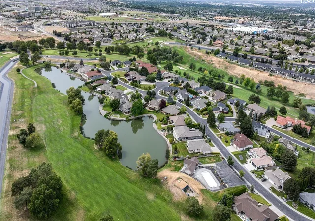 Homes for sale in Kennewick, WA | 3907 W 36th Avenue, Kennewick, WA 99337 | MLS# 293567