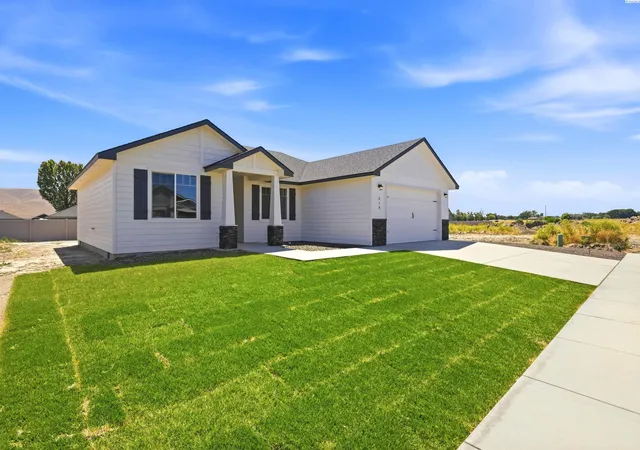 3rd image of 218 Packer St, Prosser, WA 99350 | MLS# 294000