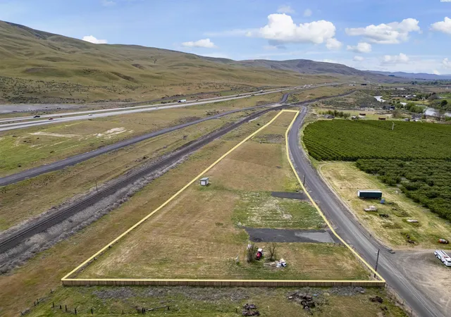 2nd image of Tbd N Hansen Rd, Prosser, WA 99350 | MLS# 292528