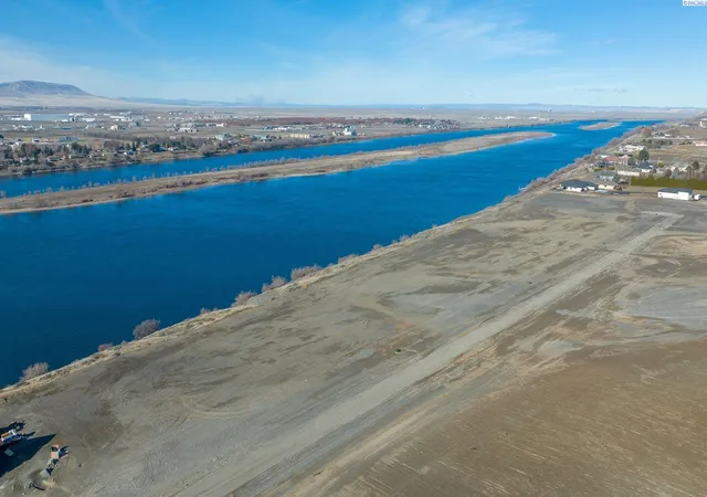 Photo 2 of Land for sale at Nka John Mullen Trl, Pasco, WA 99301 | MLS# PAC270568 | Listing updated on 2026-04-21