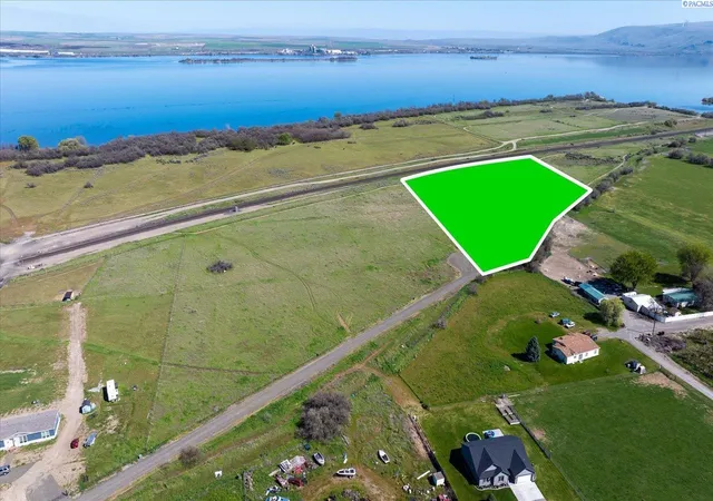 Photo 1 of Land for sale at 249253 E Toothaker Rd, Kennewick, WA 99337 | MLS# PAC280141 | Listing updated on 2026-04-21