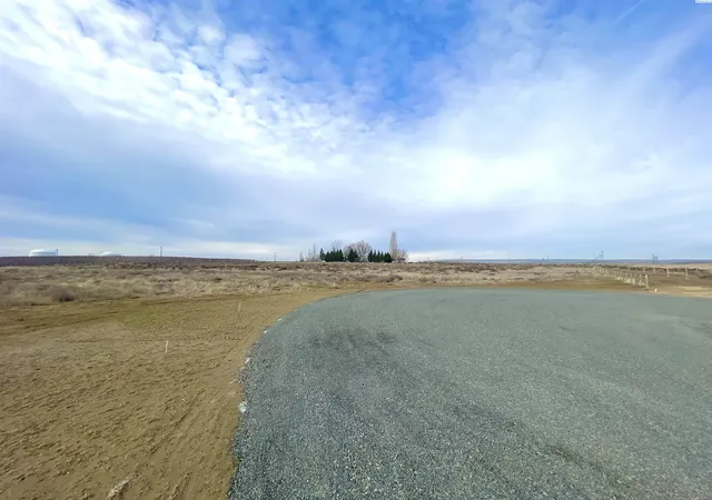 Photo 2 of Land for sale at Lot E 3 Christy Rd, Plymouth, WA 99346 | MLS# PAC281917 | Listing updated on 2026-04-21