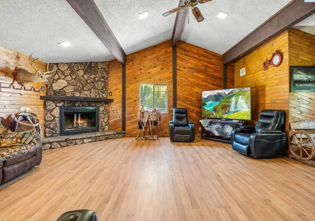 Photo 4 of Sale Pending at 210506 E Cochran Rd, Kennewick, WA 99337 | MLS# PAC287595 | Listing updated on 2026-10-21