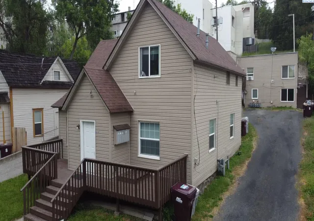 Photo 2 of Multi family home for sale at 630 634 Ne Gray Ln, Pullman, WA 99163 | MLS# PAC287621 | Listing updated on 2026-10-26