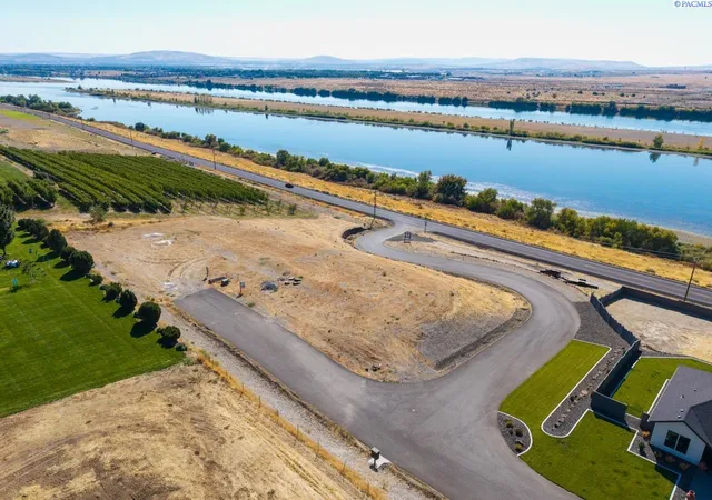 Photo 3 of Land for sale at 29 Columbia Blf Ln, Pasco, WA 99301 | MLS# PAC288458 | Listing updated on 2026-10-23