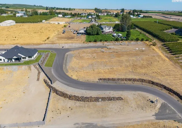 Photo 4 of Land for sale at 29 Columbia Blf Ln, Pasco, WA 99301 | MLS# PAC288458 | Listing updated on 2026-10-23