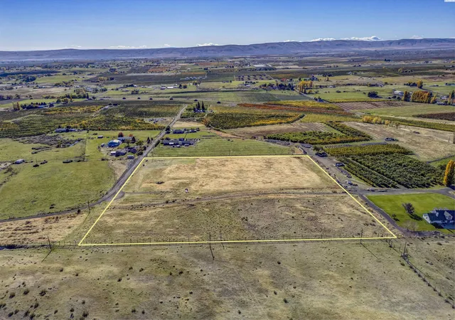 Photo 3 of Land for sale at 440 Yule Rd, Yakima, WA 98908 | MLS# PAC288619 | Listing updated on 2026-04-21
