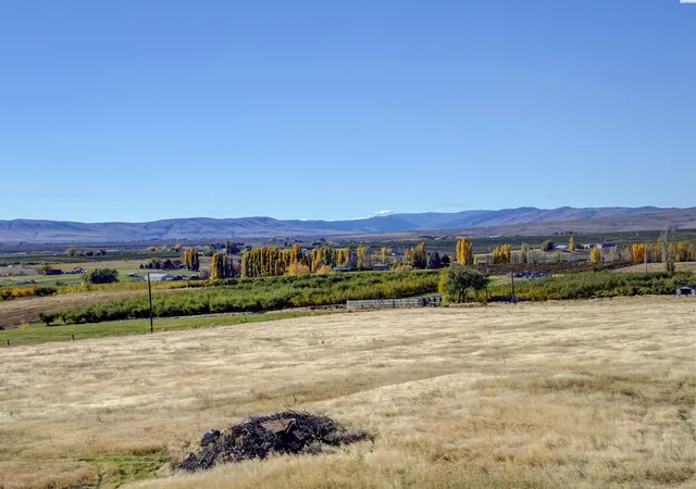 Photo 4 of Land for sale at 440 Yule Rd, Yakima, WA 98908 | MLS# PAC288619 | Listing updated on 2026-04-21