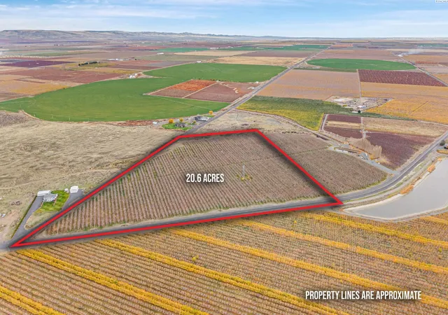 Land for sale at Nka20 E Desert Aire Dr SW, Mattawa, WA 99349 | MLS# PAC289022