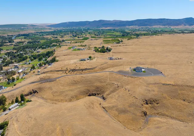 Photo 4 of Land for sale at Tbd W Brant Rd Pr NW, Benton City, WA 99320 | MLS# PAC289972 | Listing updated on 2026-04-21