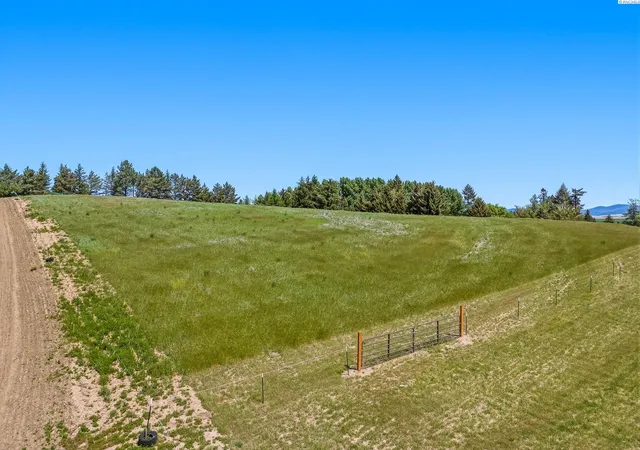 Photo 3 of Land for sale at Tbd 10th St Land Only, Garfield, WA 99130 | MLS# PAC289994 | Listing updated on 2026-10-21