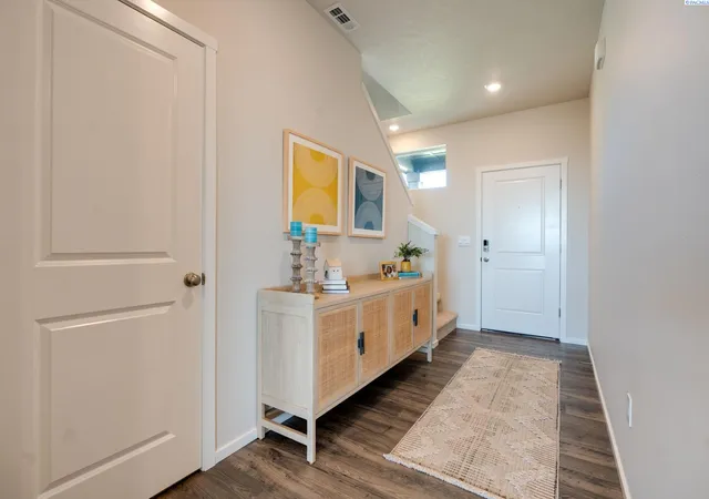 Photo 3 of Single family home for sale at 6026 Road 115, Pasco, WA 99301 | MLS# PAC290449 | Listing updated on 2026-10-27