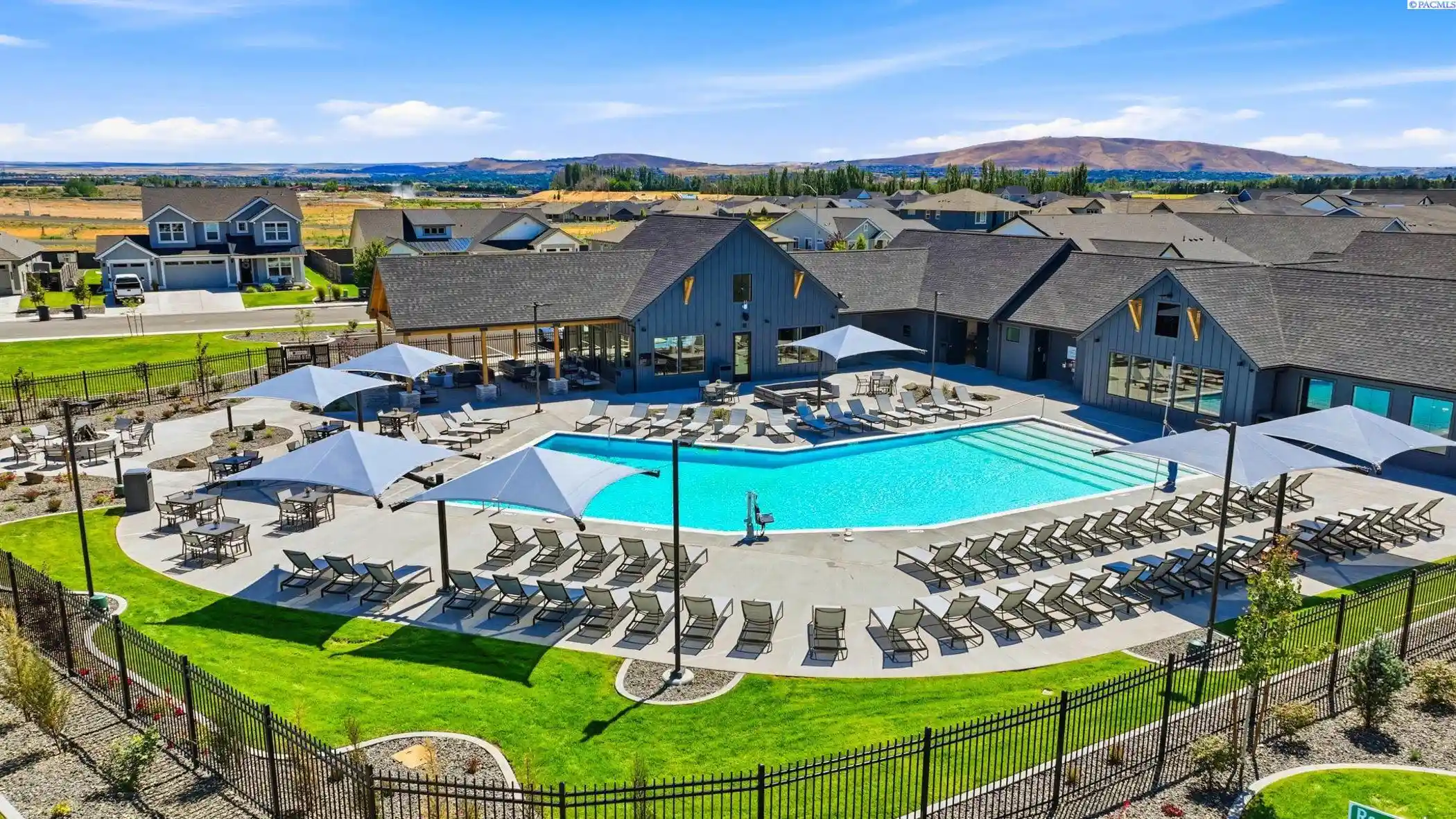 Single family home for sale at 5709 Flathead Ave, Pasco, WA 99301 | MLS# PAC290529