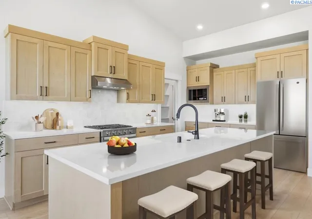 Photo 2 of Single family home for sale at 2949 Vistara Way, Richland, WA 99354 | MLS# PAC291246 | Listing updated on 2026-10-15