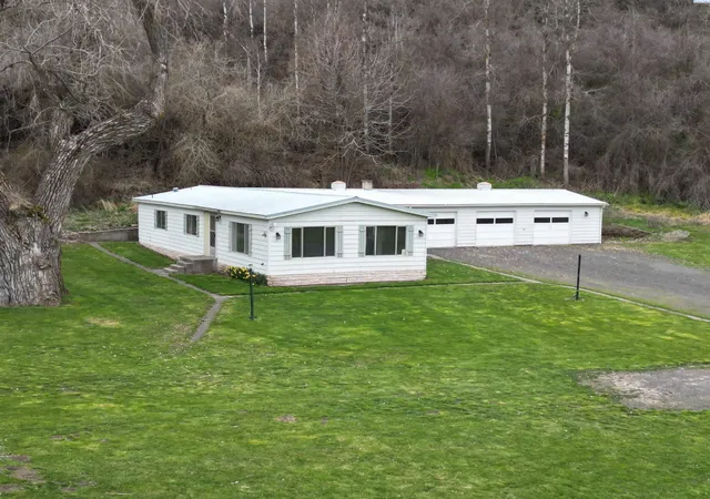Photo 48 of Manufactured home for sale at 301 Klemgard Rd, Pullman, WA 99163 | MLS# PAC291725 | Listing updated on 2026-10-22