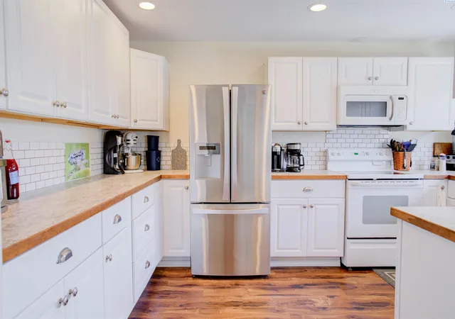 Condo for sale at 501 N Yelm St, Kennewick, WA 99336 | MLS# PAC291793
