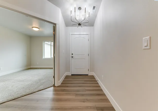 Photo 2 of Single family home for sale at 6150 W 30th Place, Kennewick, WA 99338 | MLS# PAC292116 | Listing updated on 2026-10-23
