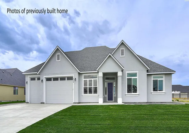 Photo 2 of Single family home for sale at 11812 Scion Ln, Pasco, WA 99301 | MLS# PAC292332 | Listing updated on 2026-10-17