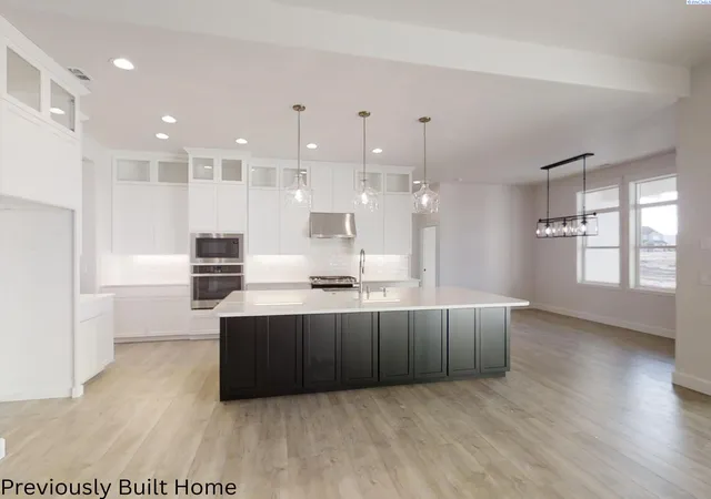 Photo 3 of Single family home for sale at 11812 Scion Ln, Pasco, WA 99301 | MLS# PAC292332 | Listing updated on 2026-10-17