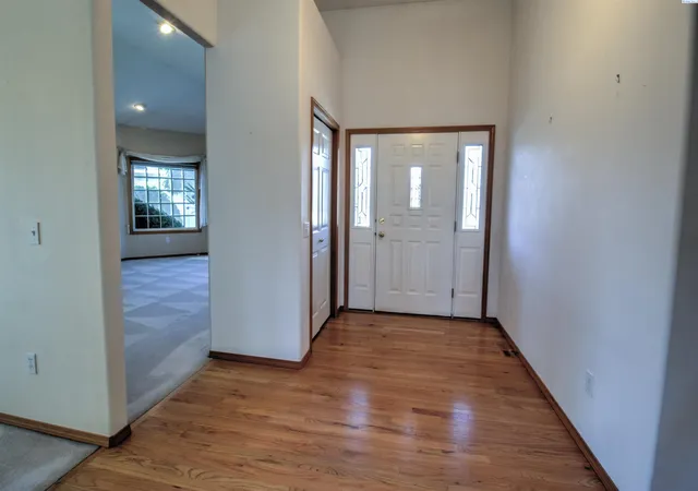 Photo 3 of Single family home for sale at 2806 W 38th Court, Kennewick, WA 99337 | MLS# PAC293233 | Listing updated on 2026-10-14