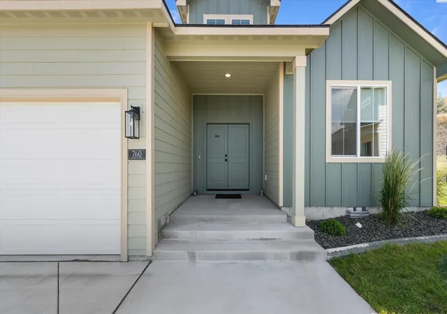 Photo 3 of Single family home for sale at 760 Mara Loop, Richland, WA 99352 | MLS# PAC293398 | Listing updated on 2026-10-19