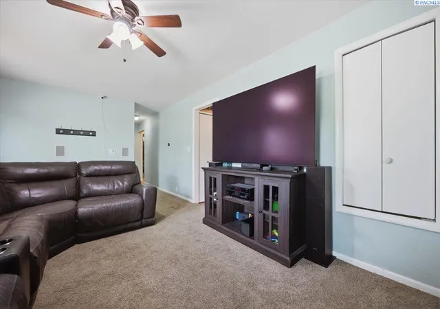 Photo 4 of Single family home for sale at 504 Blue St, Richland, WA 99354 | MLS# PAC293401 | Listing updated on 2026-10-20