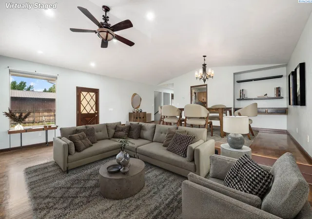Photo 3 of Single family home for sale at 614 S Kellogg St, Kennewick, WA 99336 | MLS# PAC293407 | Listing updated on 2026-10-20
