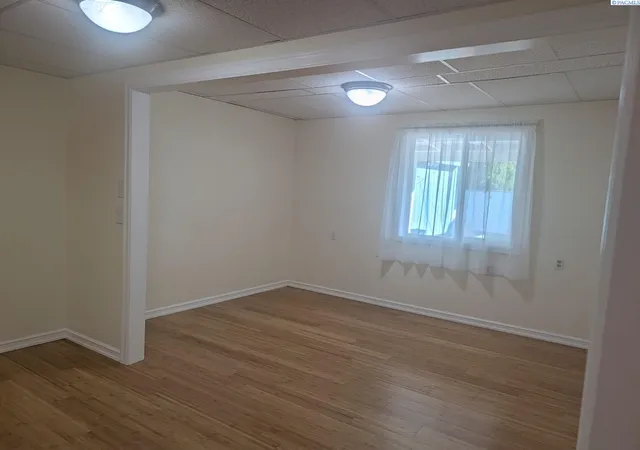 Photo 3 of Single family home for sale at 2407 Boise St, Richland, WA 99352 | MLS# PAC293932 | Listing updated on 2026-10-27