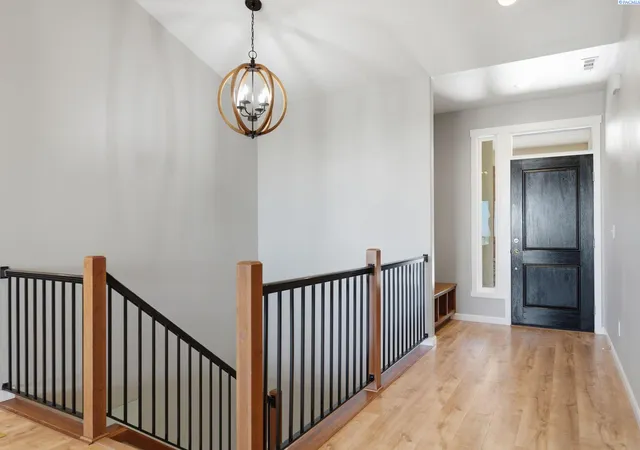 Photo 3 of Single family home for sale at 6440 Collins Rd, West Richland, WA 99353 | MLS# PAC293982 | Listing updated on 2026-10-27