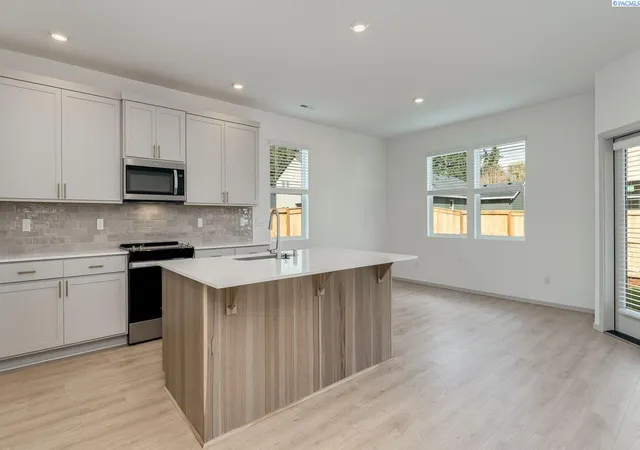 Photo 3 of Single family home for sale at 2265 Vido Ave, Richland, WA 99352 | MLS# PAC294031 | Listing updated on 2026-10-14