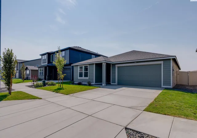 Photo 2 of Single family home for sale at 3625 Barbera St, Richland, WA 99352 | MLS# PAC294046 | Listing updated on 2026-10-14