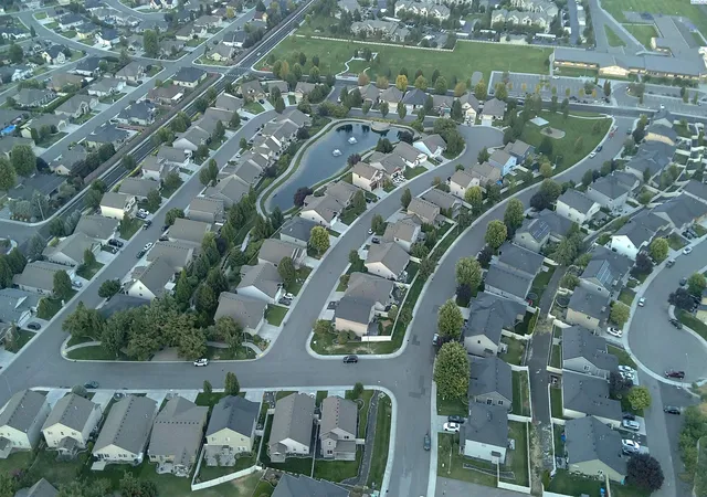 Photo 1 of Single family home for sale at 1455 Azalea Ave, Richland, WA 99352 | MLS# PAC294160 | Listing updated on 2026-10-16