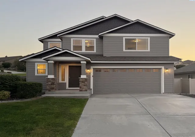 Photo 2 of Single family home for sale at 1455 Azalea Ave, Richland, WA 99352 | MLS# PAC294160 | Listing updated on 2026-10-16