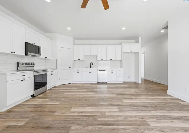 Photo 4 of Single family home for sale at 3663 Nuthatch St, Richland, WA 99352 | MLS# PAC294284 | Listing updated on 2026-10-14