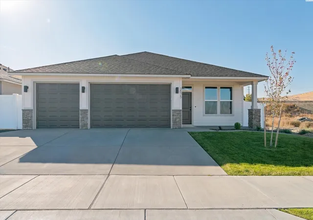 Photo 1 of Single family home for sale at 3575 Allison Way, Richland, WA 99352 | MLS# PAC294345 | Listing updated on 2026-10-29