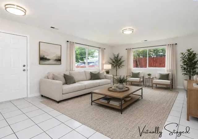 Photo 2 of Sale Pending at 2515 E Adelia, Pasco, WA 99301 | MLS# PAC294378 | Listing updated on 2026-10-21
