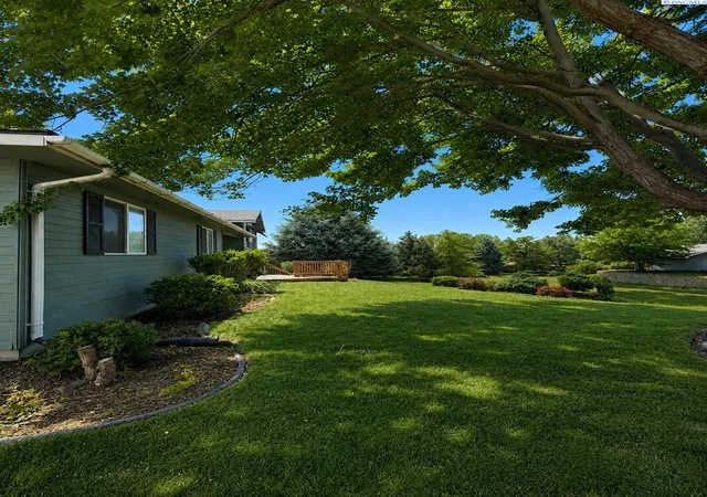 Photo 2 of Single family home for sale at 262 Rachel Rd, Kennewick, WA 99338 | MLS# PAC294381 | Listing updated on 2026-10-17
