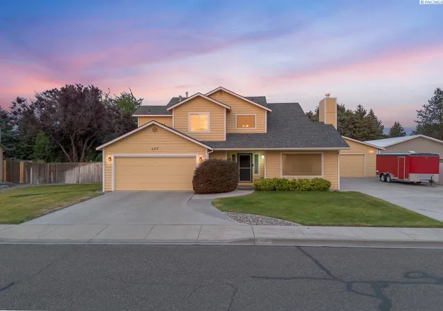 Photo 2 of Single family home for sale at 407 S Young Pl, Kennewick, WA 99336 | MLS# PAC294410 | Listing updated on 2026-10-22
