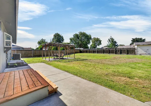 Photo 1 of Single family home for sale at 3613 W Havstad, Pasco, WA 99301 | MLS# PAC294585 | Listing updated on 2026-10-15