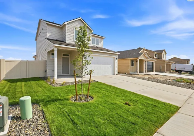 Photo 3 of Sale Pending at 1420 Lena Ave, Benton City, WA 99320 | MLS# PAC294744 | Listing updated on 2026-10-21