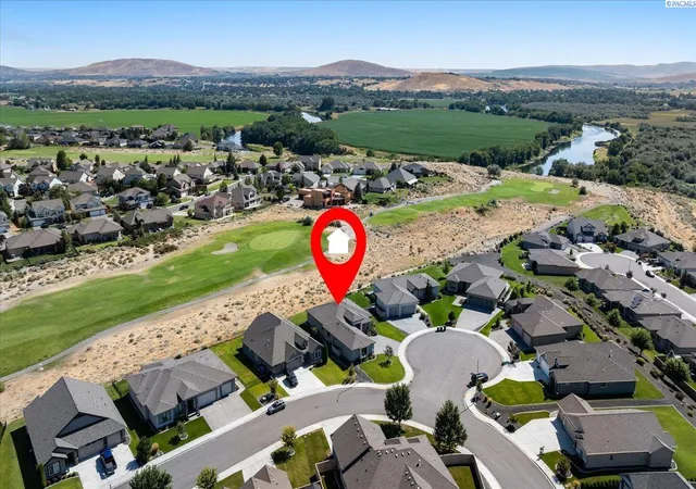 Photo 2 of Single family home for sale at 3131 Deserthawk Loop, Richland, WA 99354 | MLS# PAC294758 | Listing updated on 2026-10-20